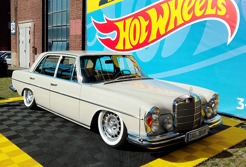 Mercedes S280 W108 - Vorne