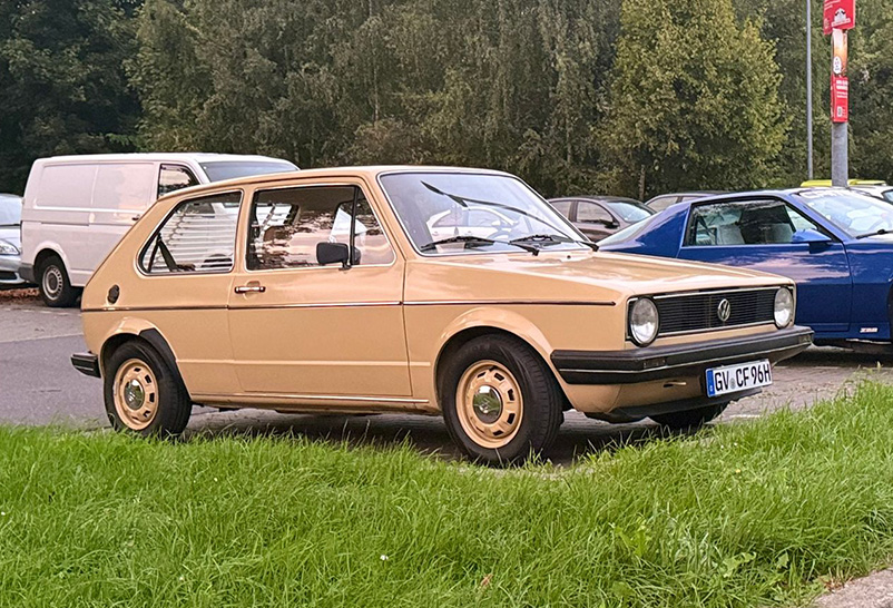 VW Golf 1 - Links